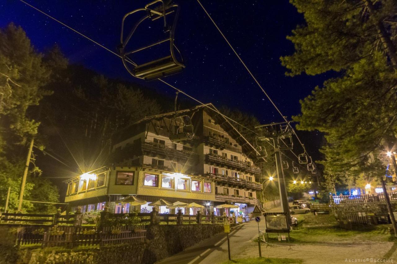 سكانو Hotel Garni Mille Pini المظهر الخارجي الصورة